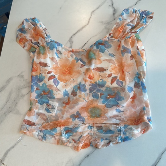 Almost Famous white and peach bustier with sweetheart neckline, Medium. - Picture 4 of 4